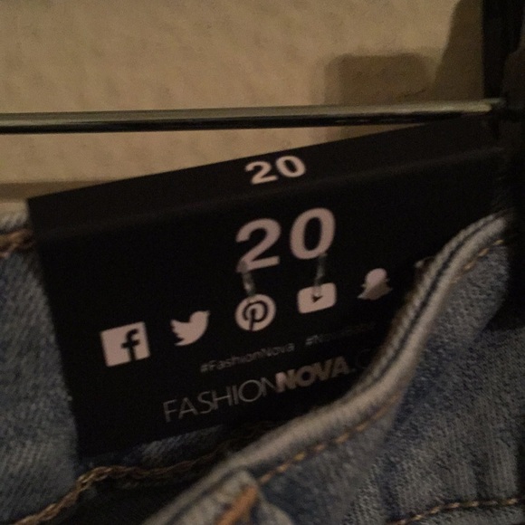 Fashion nova stack jeans - Picture 4 of 8